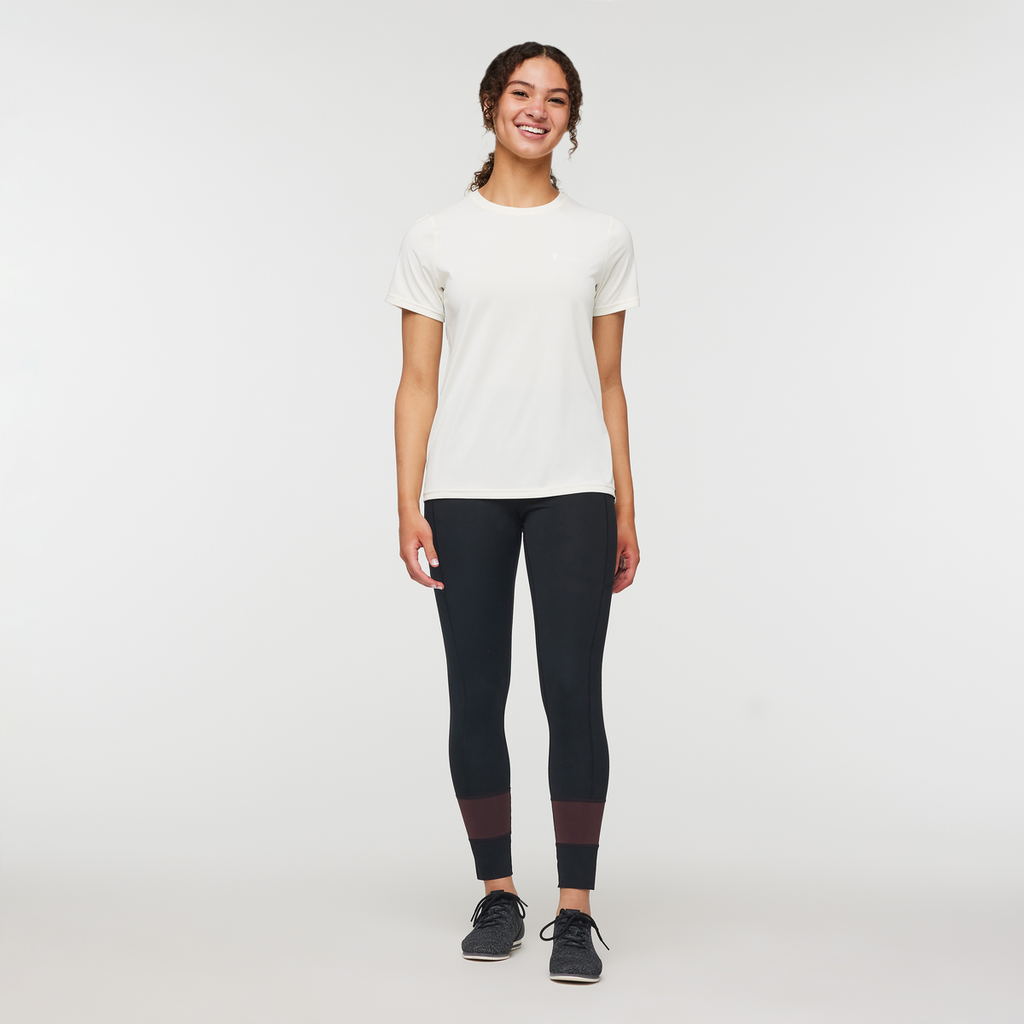 Fino Tech Tee - Women's, Bone, Model London