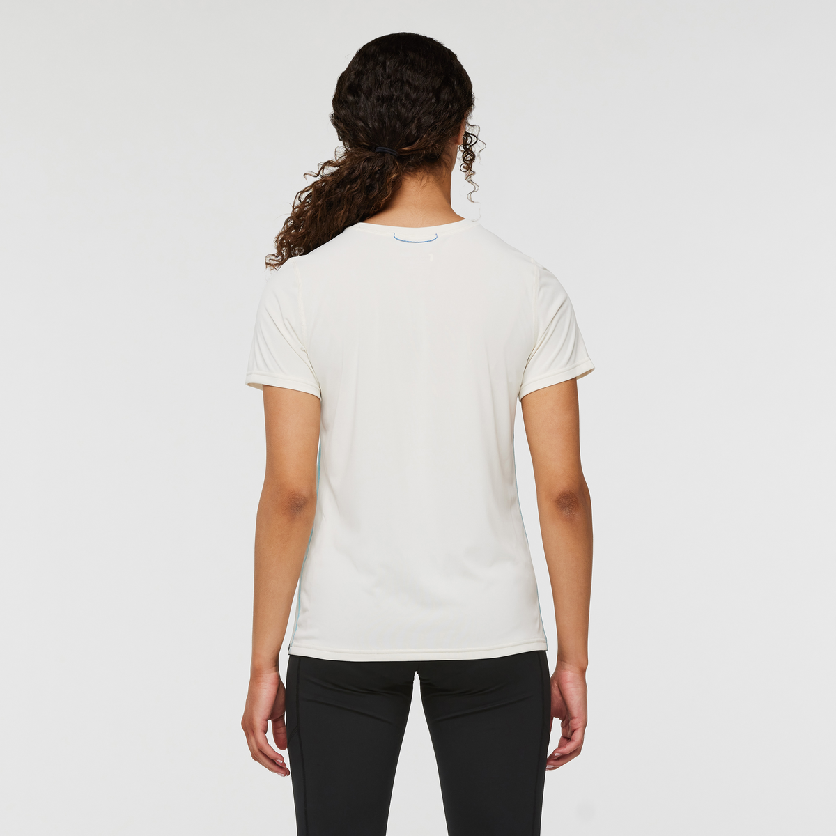 Fino Tech Tee - Women's, Bone, Model London