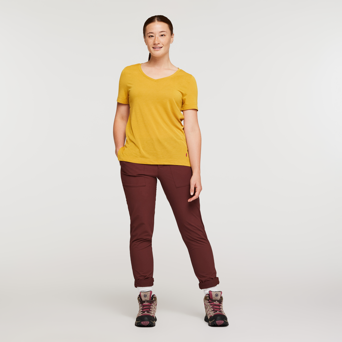 Paseo Travel T-Shirt - Women's, Amber, Model Aya