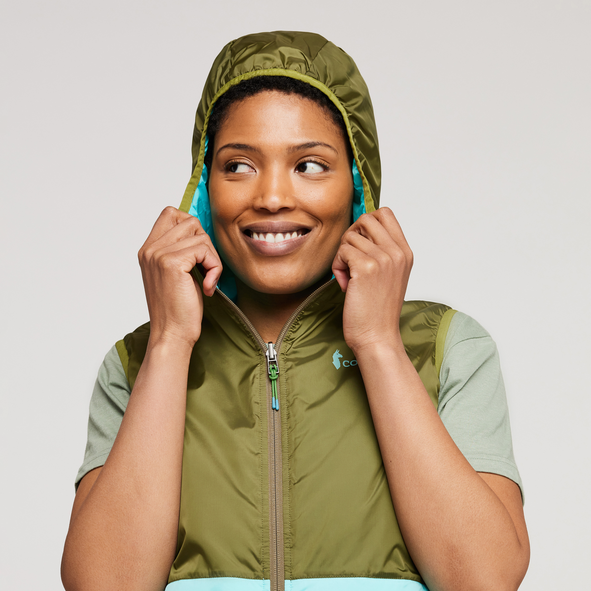 Teca Cálido Hooded Vest - Women's, Lafayette, Model Callie