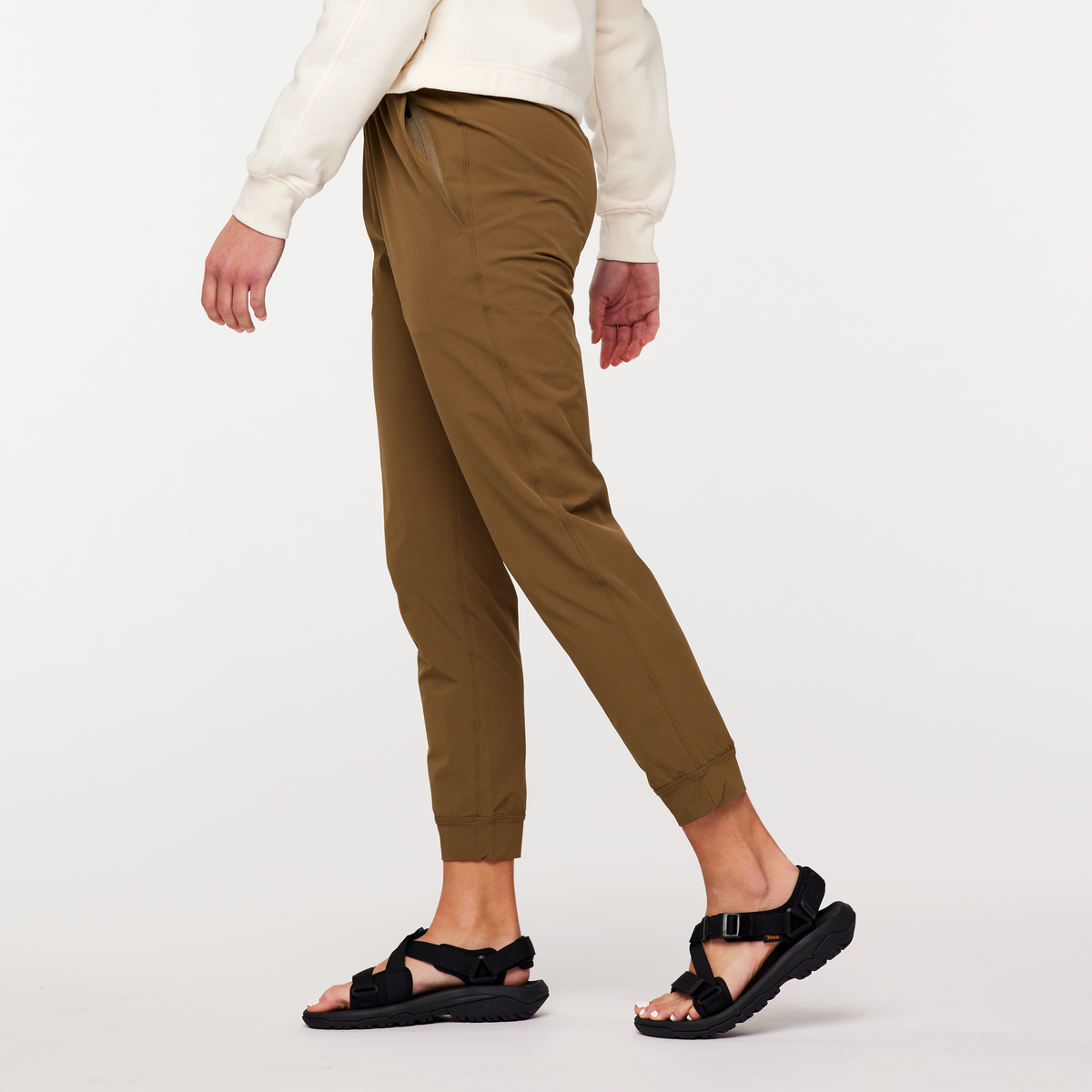 Veza Adventure Jogger - Women's, Oak, Model London
