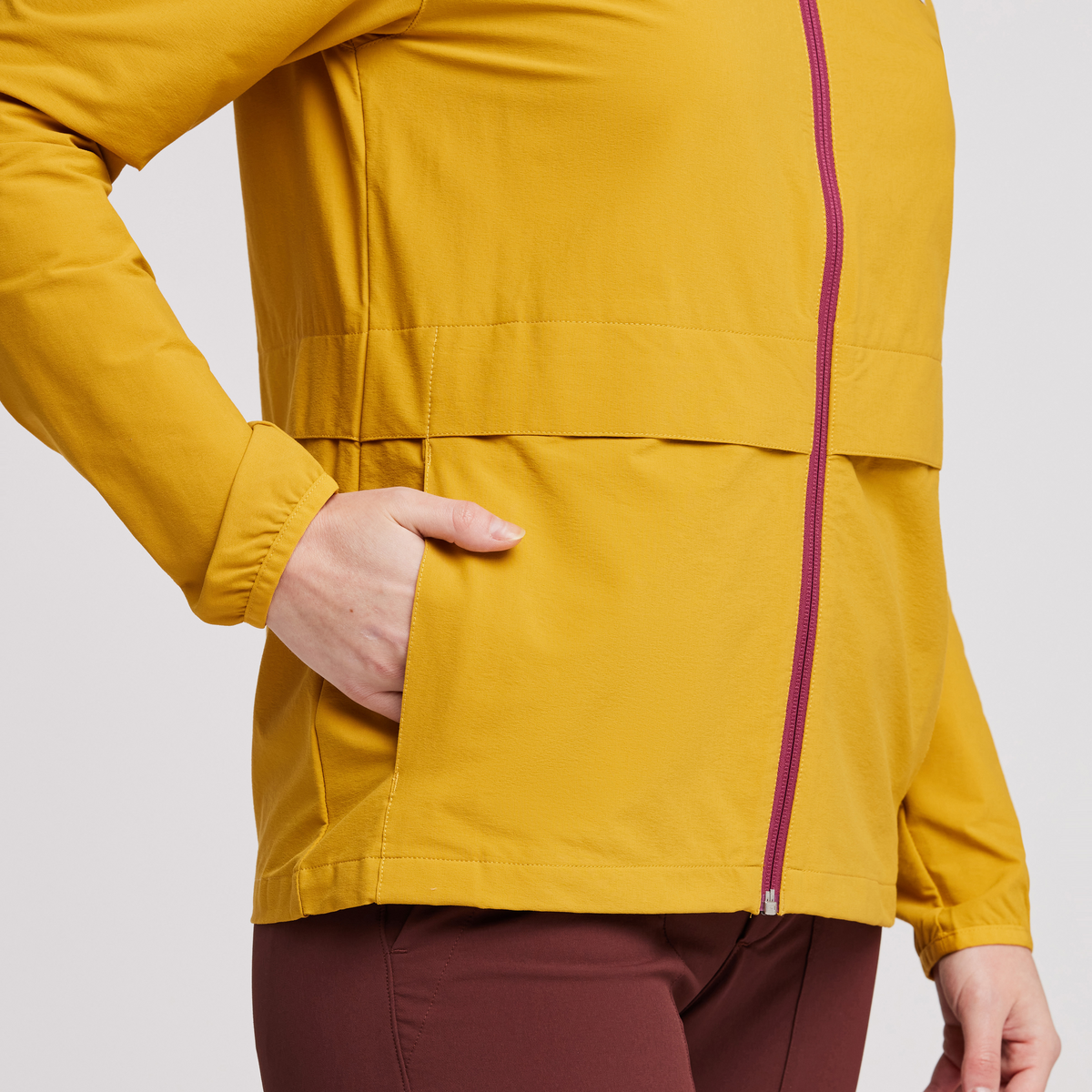 Viento Travel Jacket - Women's, Amber, Model Courtney
