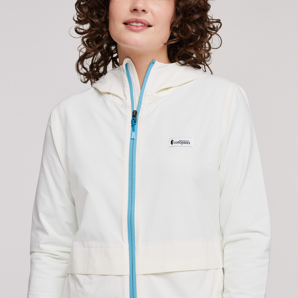 Viento Travel Jacket - Women's, Bone, Model Courtney
