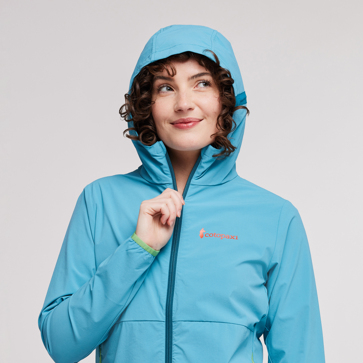 Vuelta Performance Windbreaker Jacket - Women's, Poolside, Model Courtney