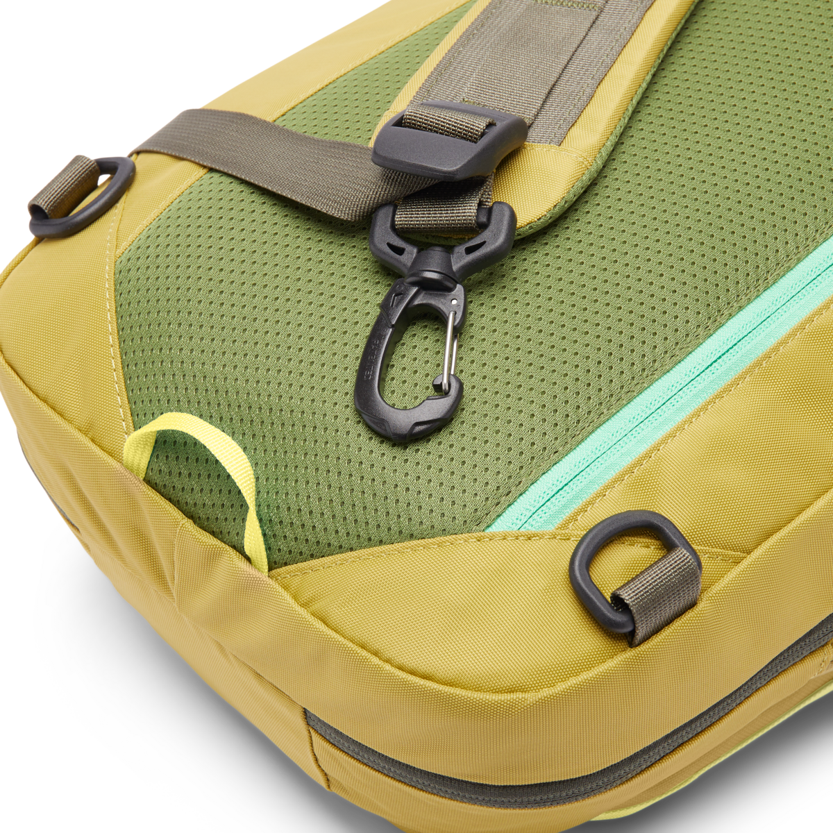 Chasqui 13L Sling - Cada Día