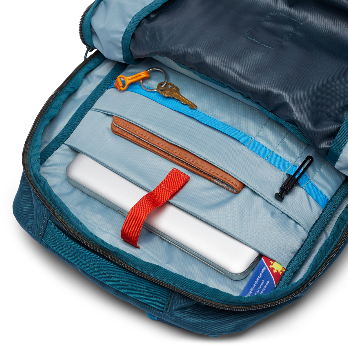 Chiquillo 26L Daypack - Cada Día, Abyss, Detail