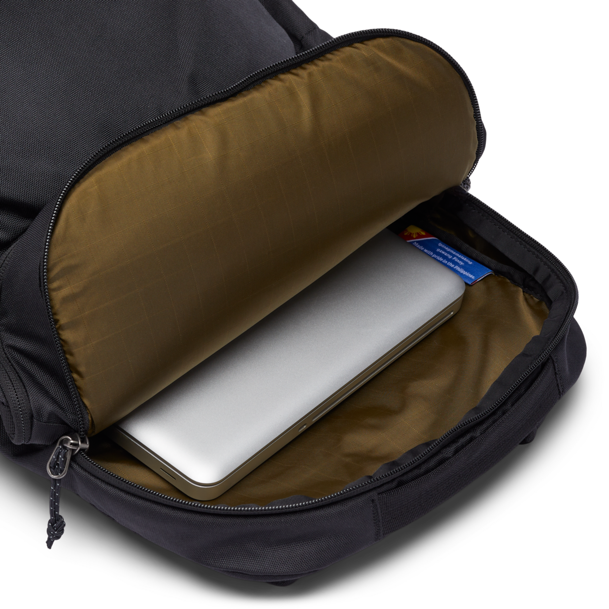 Chiquillo 30L Daypack - Cada Día, Cotopaxi Black, Detail