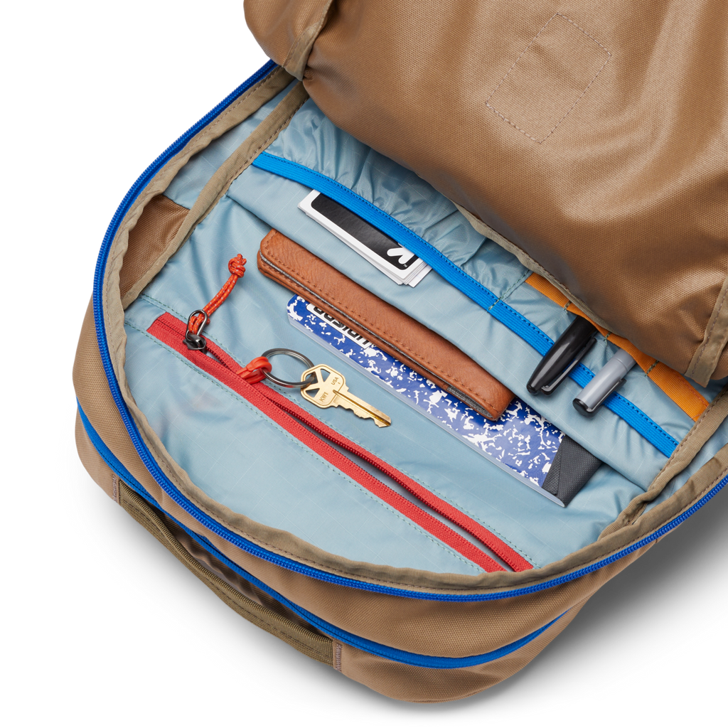 Chiquillo 30L Daypack - Cada Día, Desert/Lemongrass, Detail