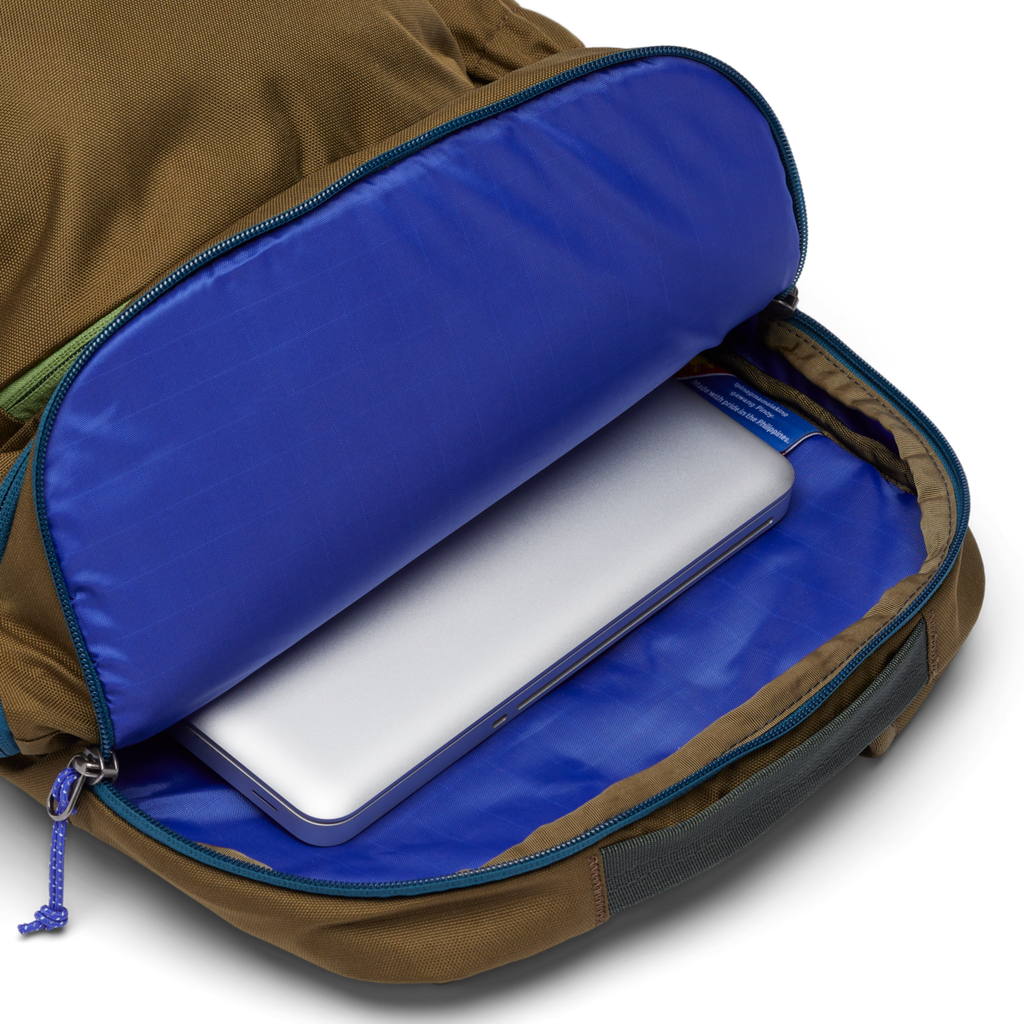 Chiquillo 30L Daypack - Cada Día, Live Oak, Detail
