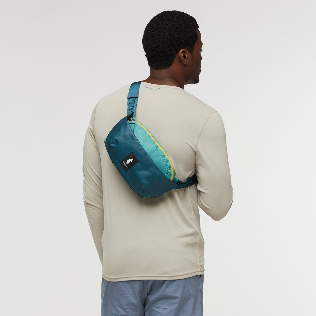 Coso 2L Hip Pack - Cada Día, Abyss/Coastal, Detail