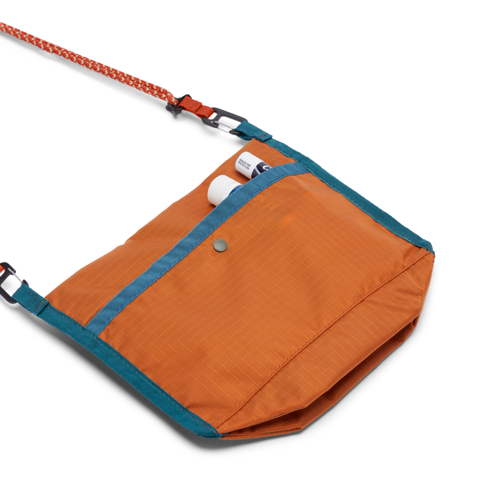 Lista 2L Lightweight Crossbody Bag - Cada Día, Tamarindo