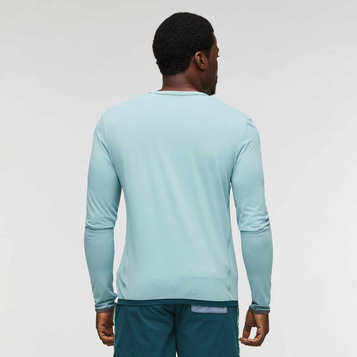 Sombra Long-Sleeve Sun Shirt - Men's, Sea Spray, Model Jeremy