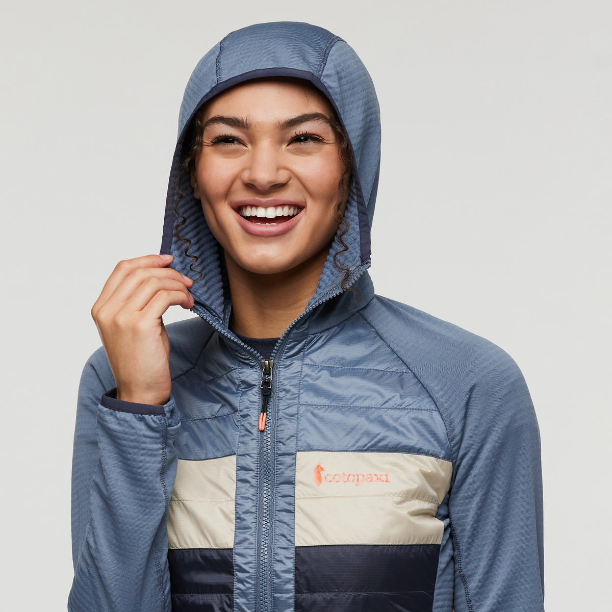 Capa Hybrid Insulated Hooded Jacket - Women's, Tempest/Graphite, Model London