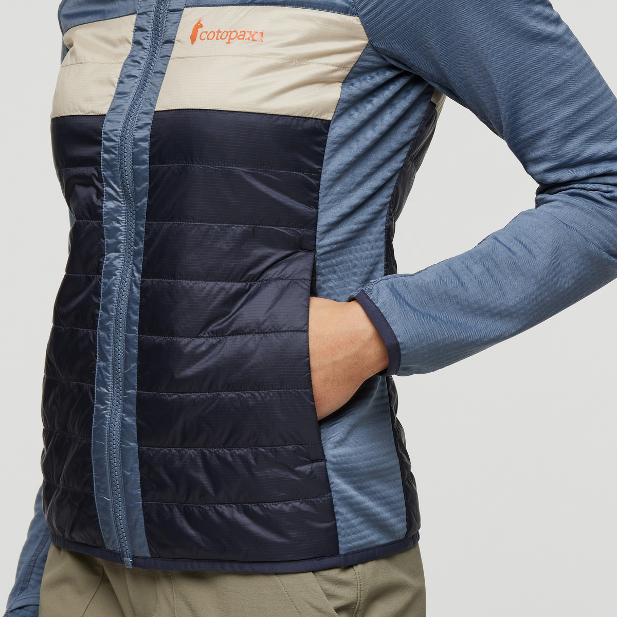 Capa Hybrid Insulated Hooded Jacket - Women's, Tempest/Graphite, Model London
