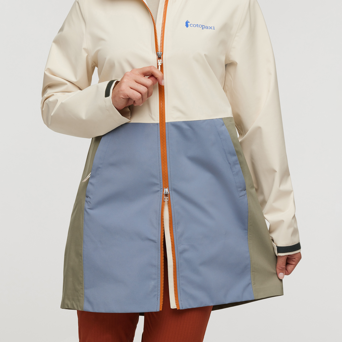 Cielo Rain Trench - Women's, Cream/Tempest, Model Aya