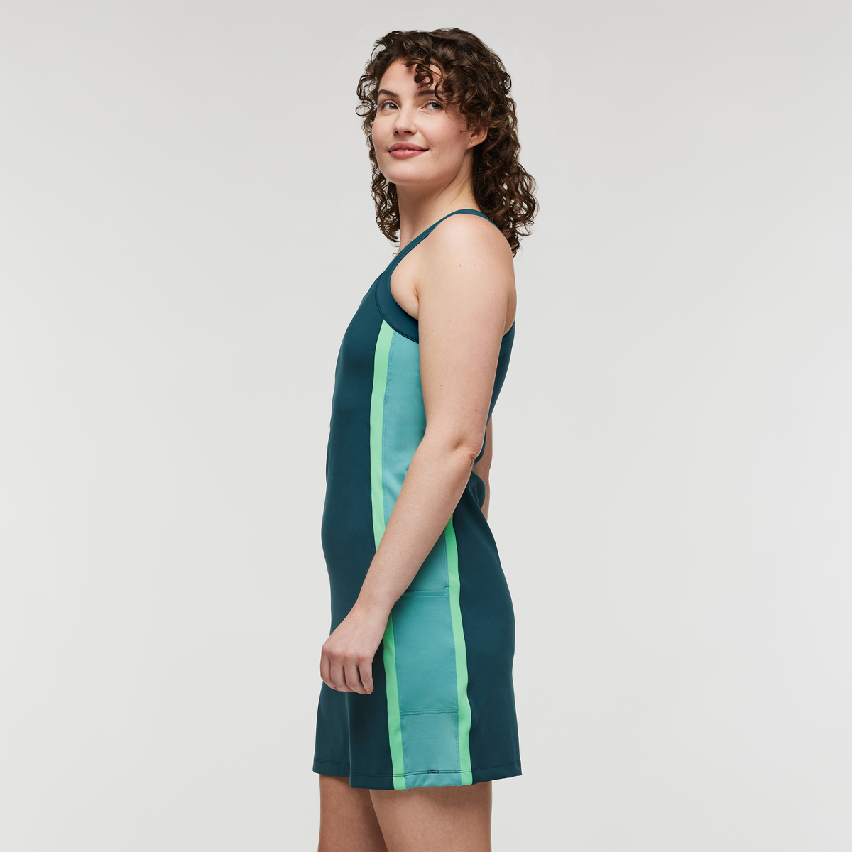 Muevo Dress - Women's, Abyss, Model Courtney