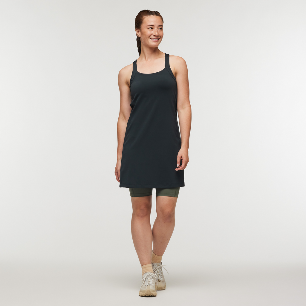 Muevo Dress - Women's, Cotopaxi Black, Model Aya
