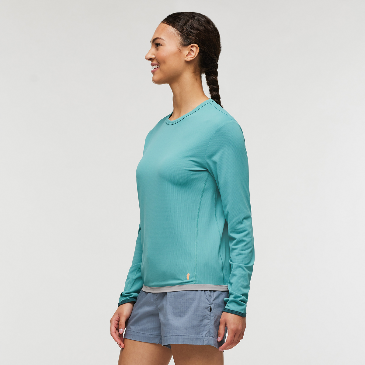 Sombra Long-Sleeve Sun Shirt - Women's, Coastal, Model London