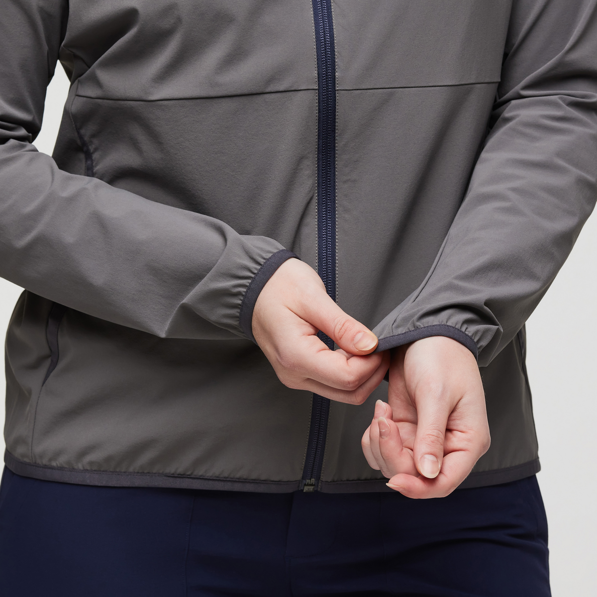 Vuelta Performance Windbreaker Jacket - Women's, Cinder, Model Courtney
