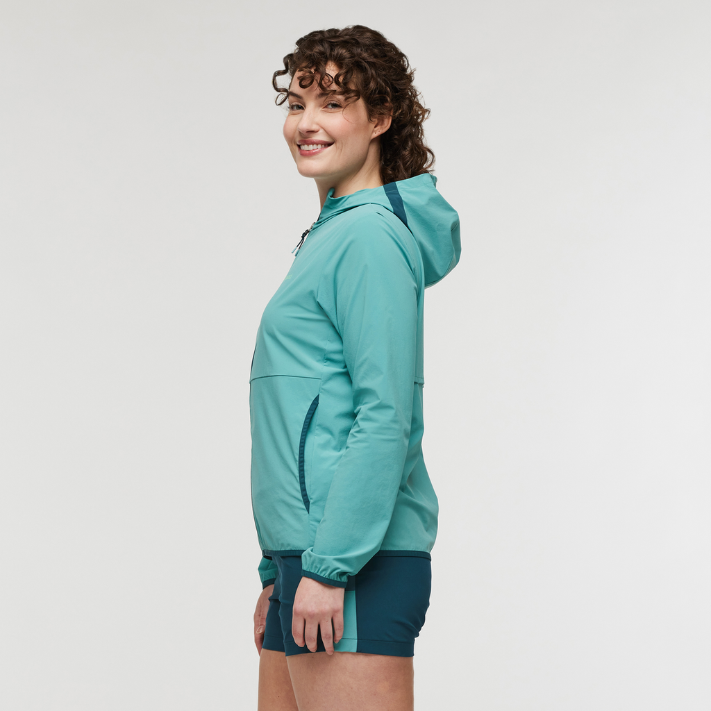 Vuelta Performance Windbreaker Jacket - Women's, Coastal, Model Courtney