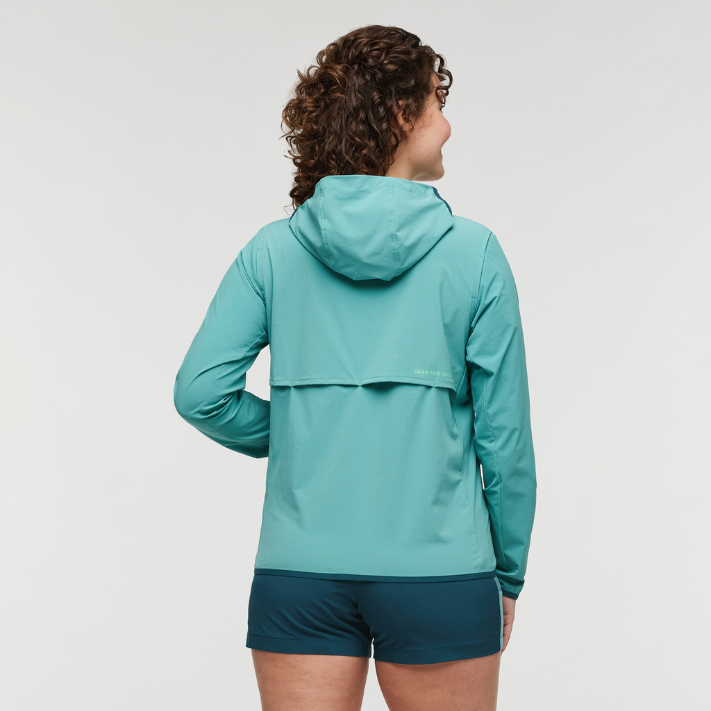 Vuelta Performance Windbreaker Jacket - Women's, Coastal, Model Courtney