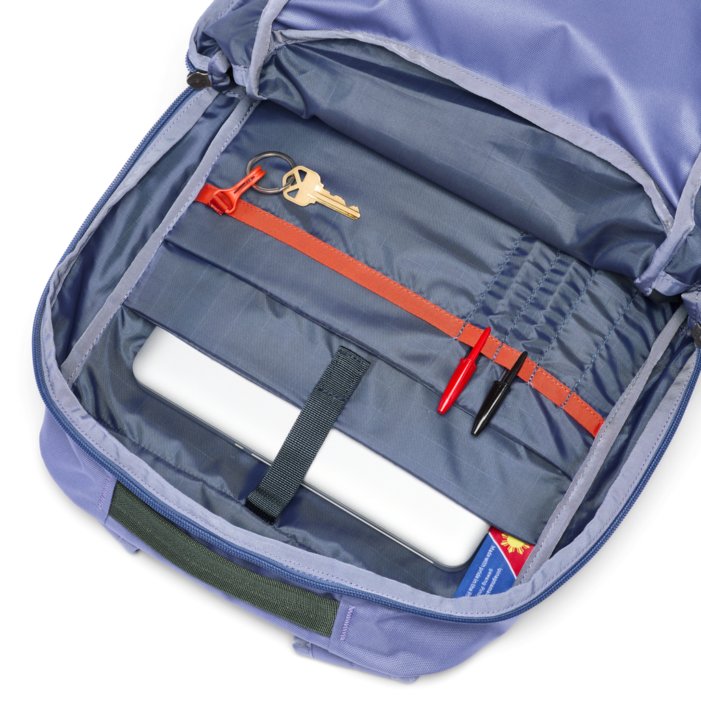Chiquillo 26L Daypack - Cada Día, Blue Smoke/Carbon, Detail