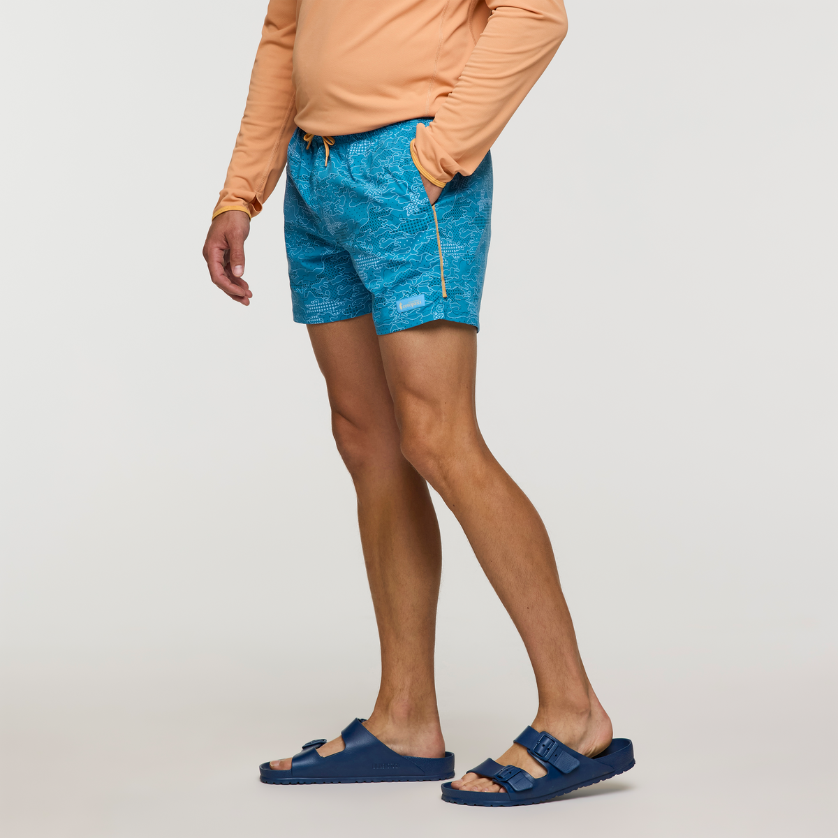 Brinco 5 Inch Short - Print - Men's, Scenic Route Lake, Model Jackson