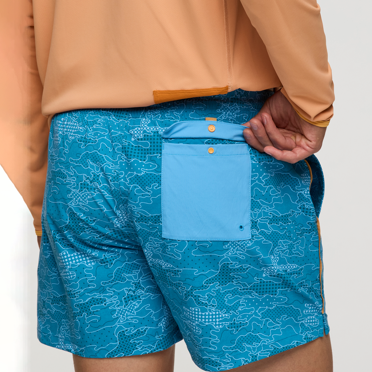 Brinco 5 Inch Short - Print - Men's, Scenic Route Lake, Model Jackson