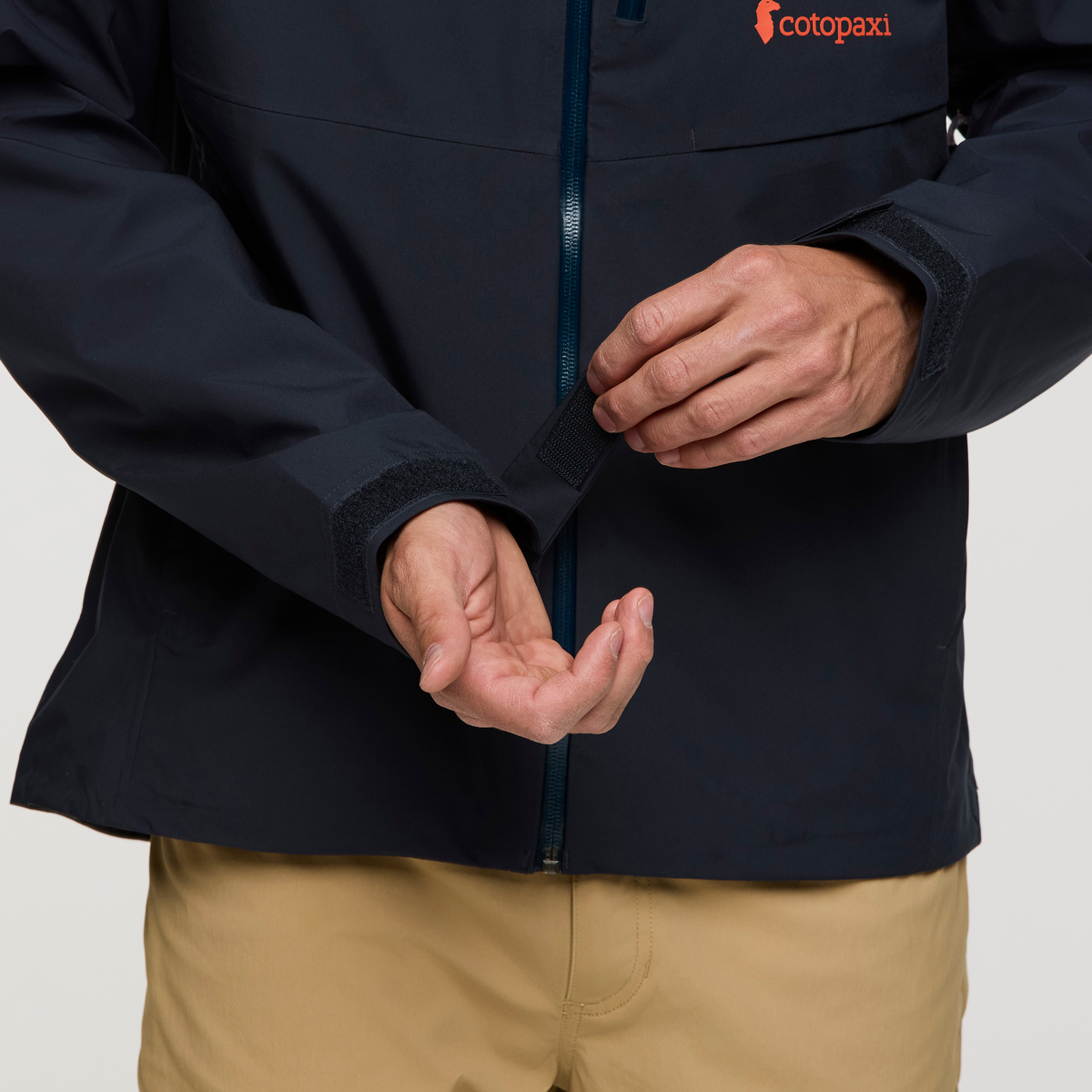 Impermeo 3L Hooded Shell Jacket - Men's, Carbon, Model Jackson