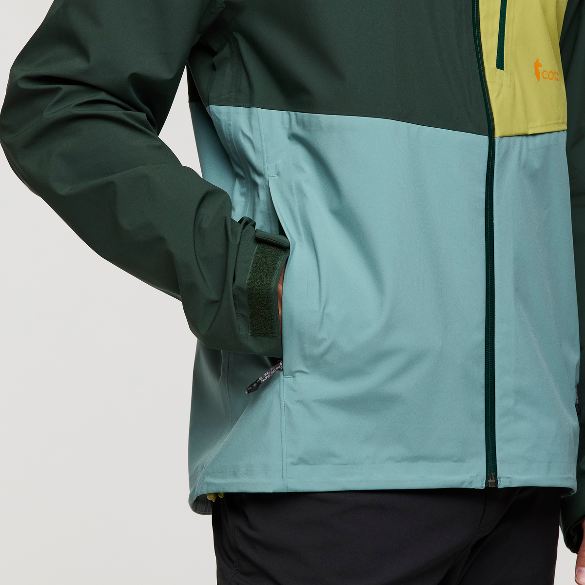 Impermeo 3L Hooded Shell Jacket - Men's, Cargo/Bluegrass, Model Jackson