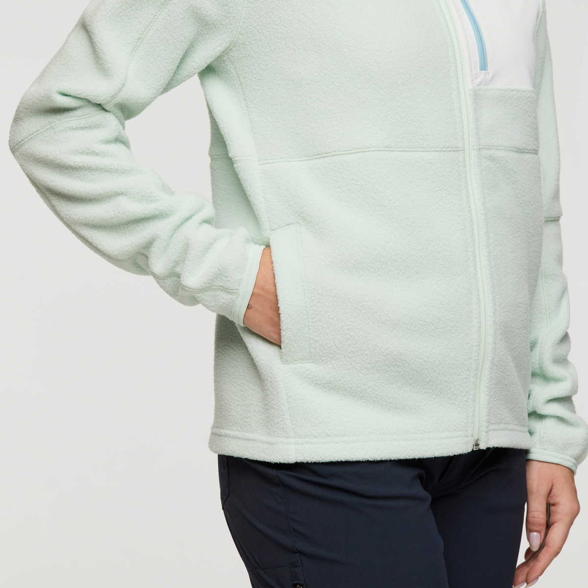 Abrazo Fleece Full-Zip Jacket - Women's, Foam, Model Caitlyn