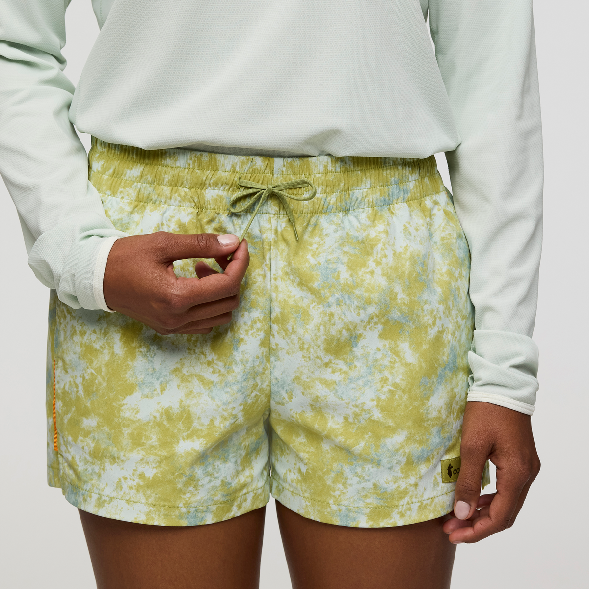 Brinco 3 Inch Short - Print - Women's, Galactic Lemongrass, Model Jade