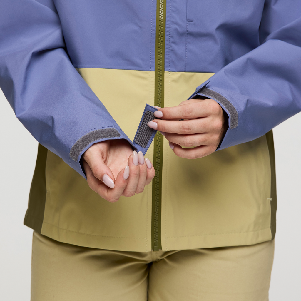 Cielo Rain Jacket - Women's, Blue Smoke/Grain, Model Caitlyn
