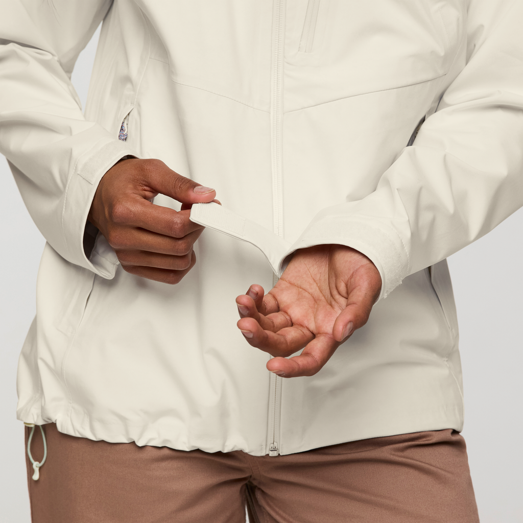 Impermeo 3L Hooded Shell Jacket - Women's, Cotopaxi Bone, Model Jade
