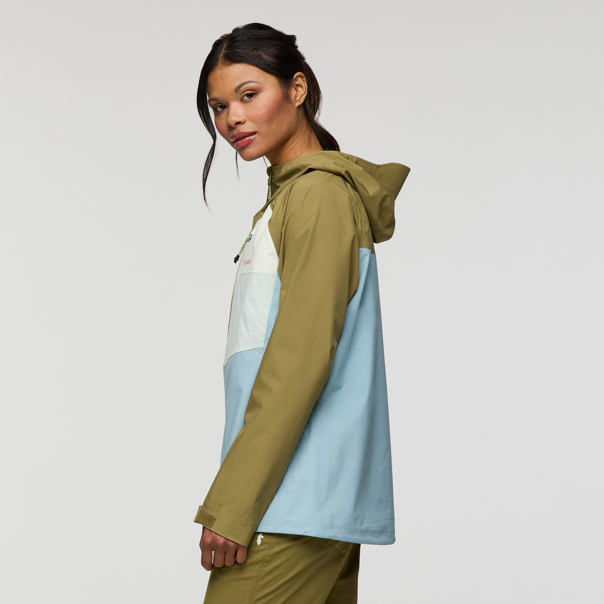 Impermeo 3L Hooded Shell Jacket - Women's, Moss/Sea Spray, Model Jade