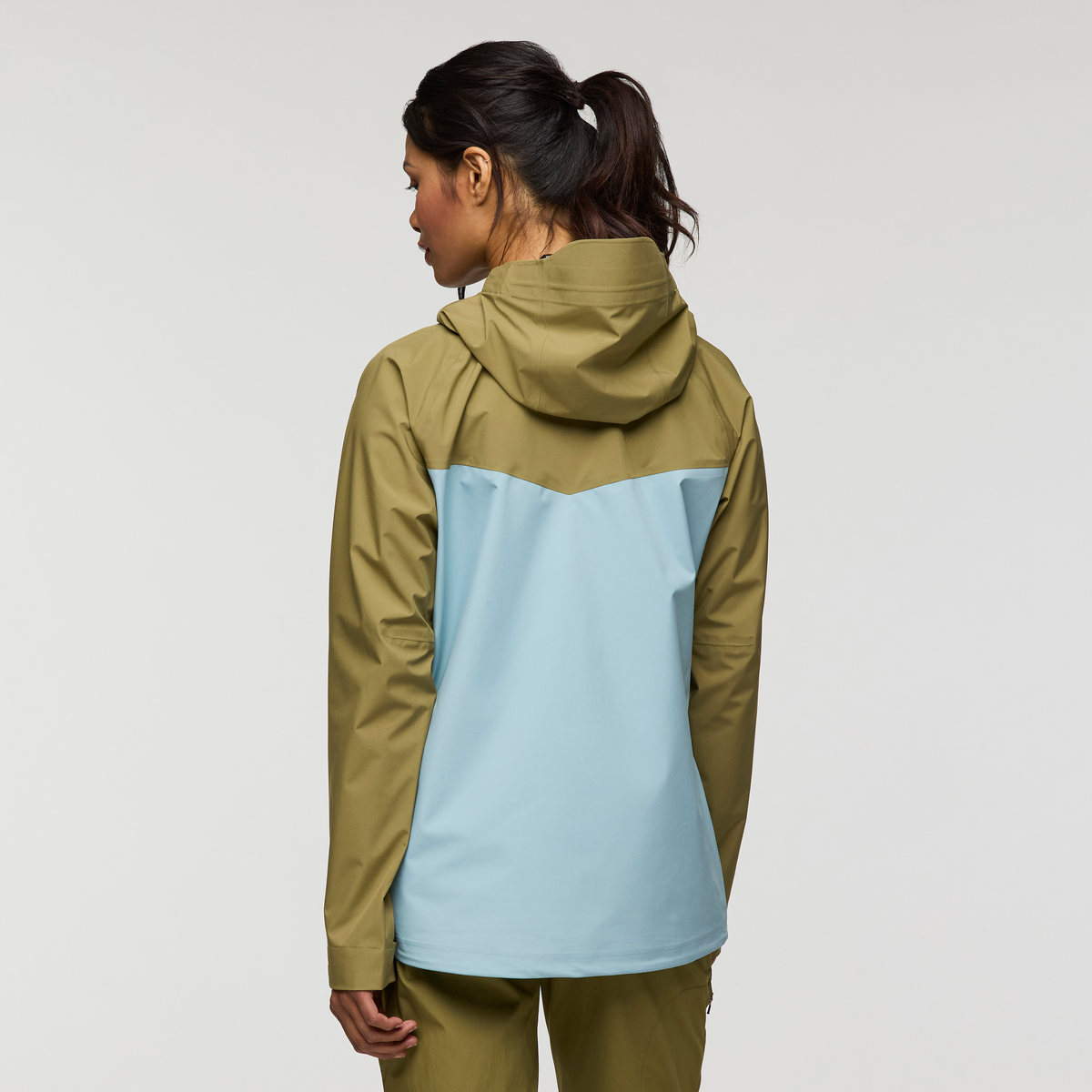 Impermeo 3L Hooded Shell Jacket - Women's, Moss/Sea Spray, Model Jade