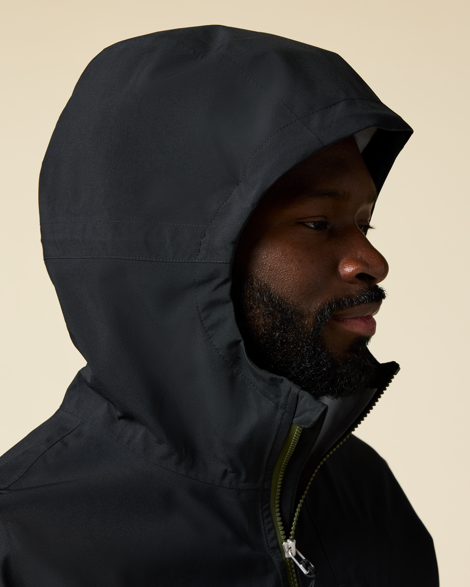 Cielo Rain Jacket - Men's, All Black, Model Kirk