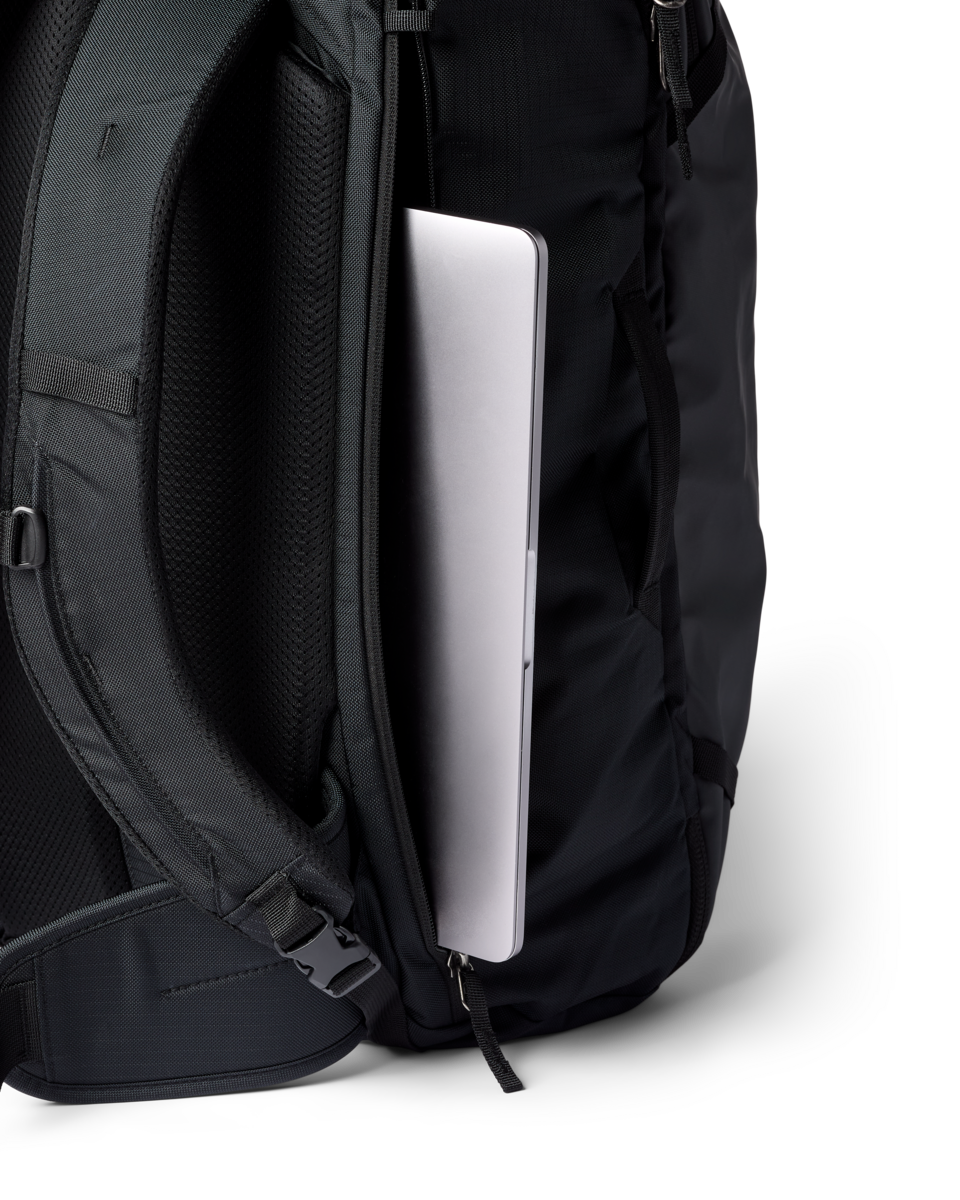Allpa 35L Travel Pack, Cotopaxi Black