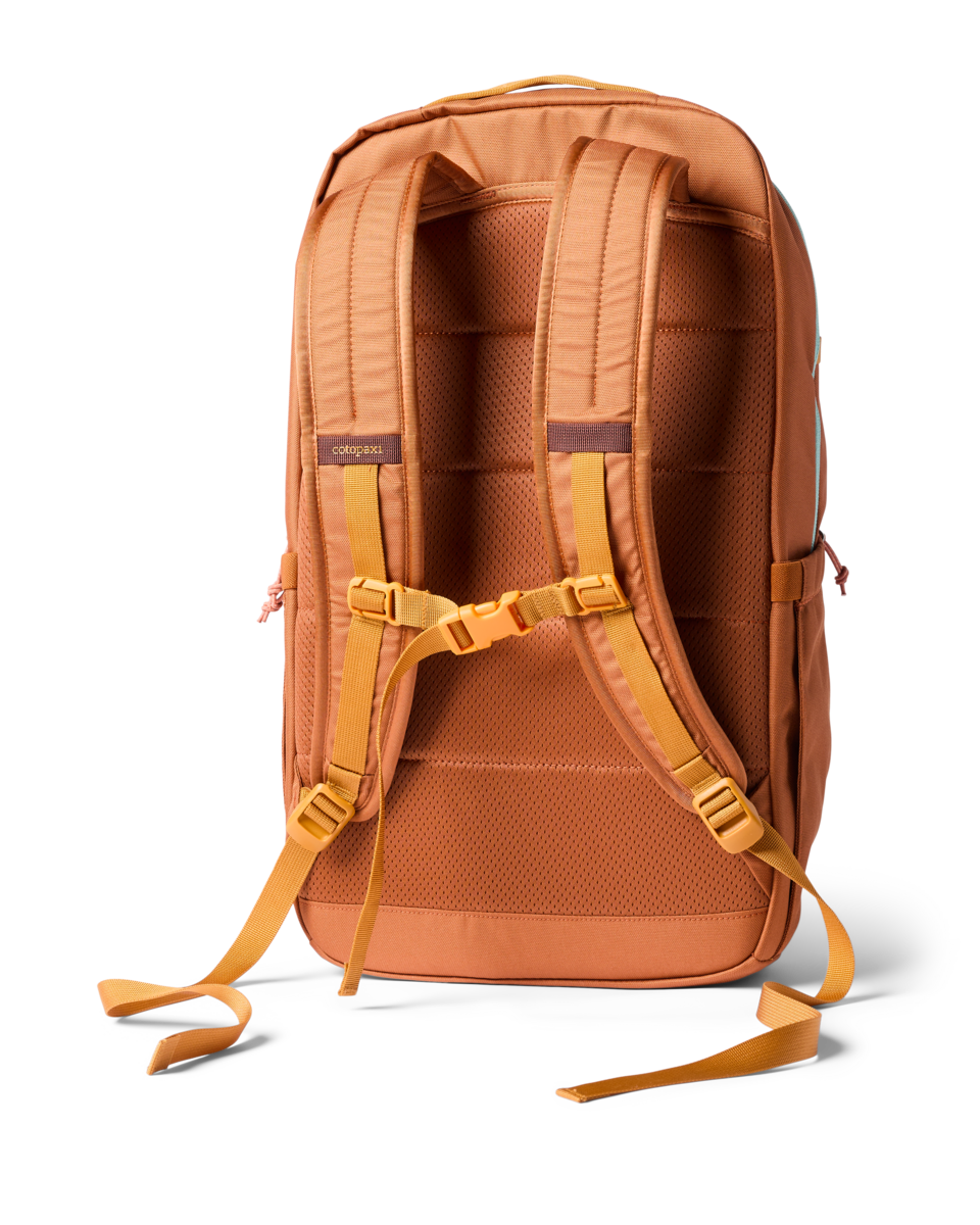 Chiquillo 26L Daypack - Cada Día, Whiskey