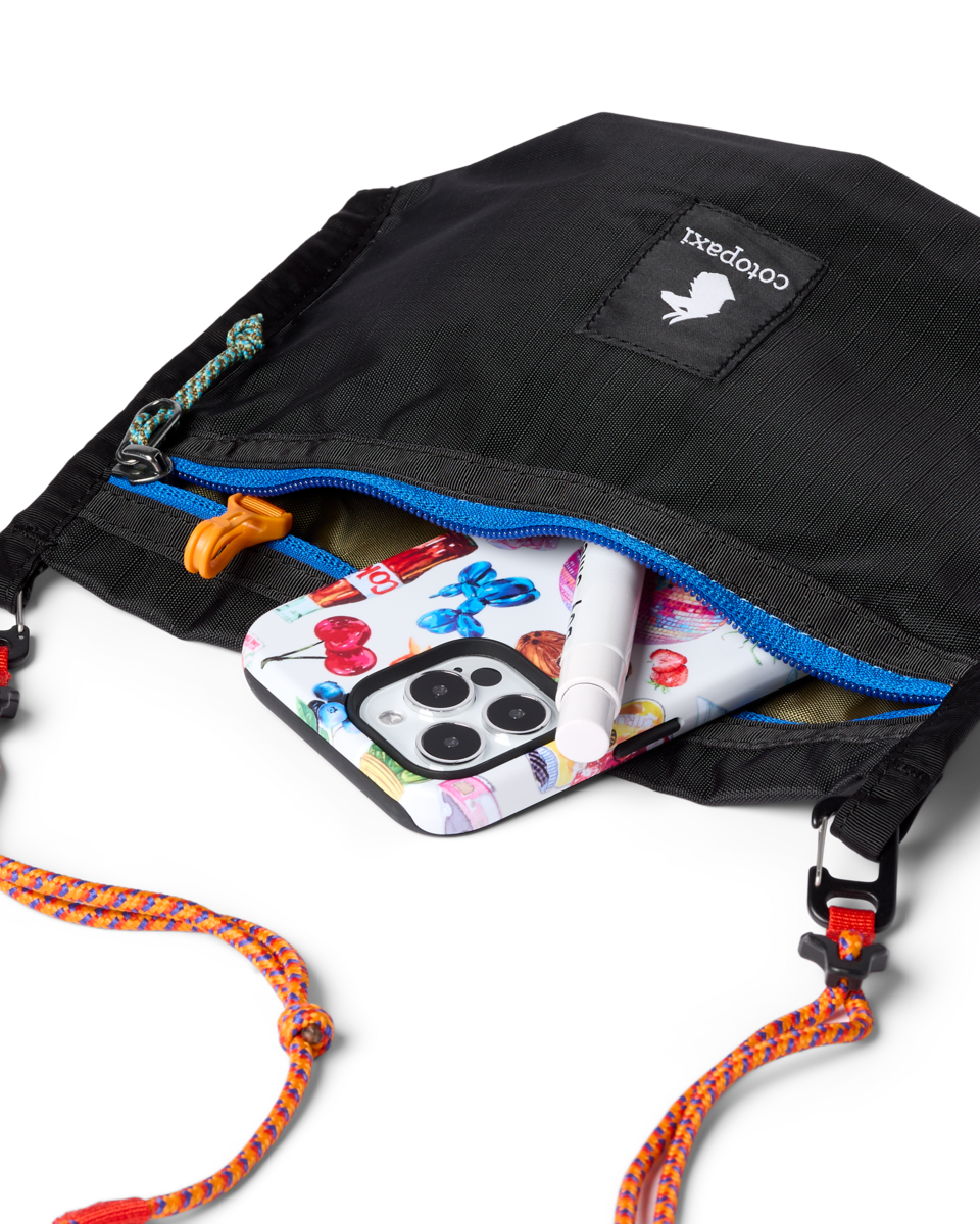Lista 2L Lightweight Crossbody Bag - Cada Día, Black
