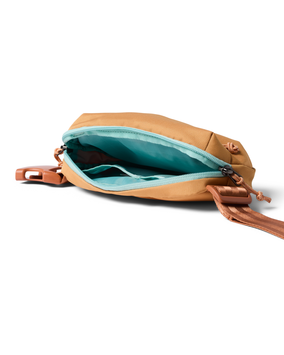 Todo 2L Hip Pack - Cada Día, Honeycomb