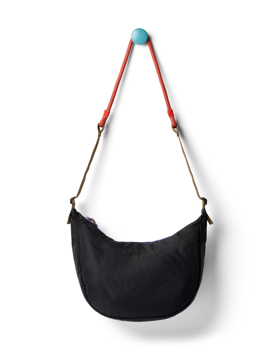 Trozo 8L Shoulder Bag - Cada Día, Black