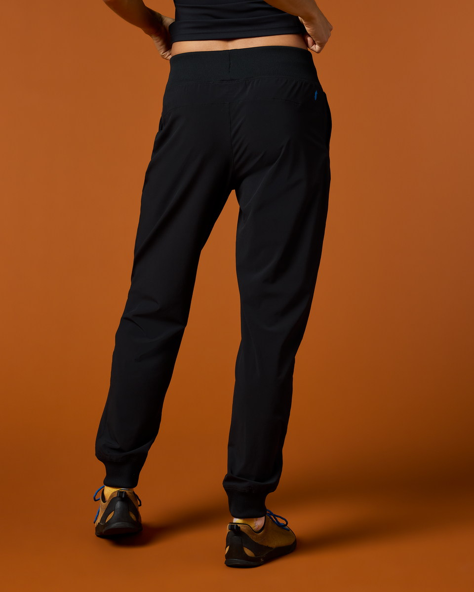 Cambio Jogger - Women's, Black, Model Lola