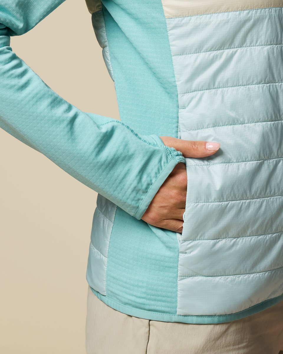 Capa Hybrid Insulated Jacket - Women's, Tide Pool/Surf, Model Tiff