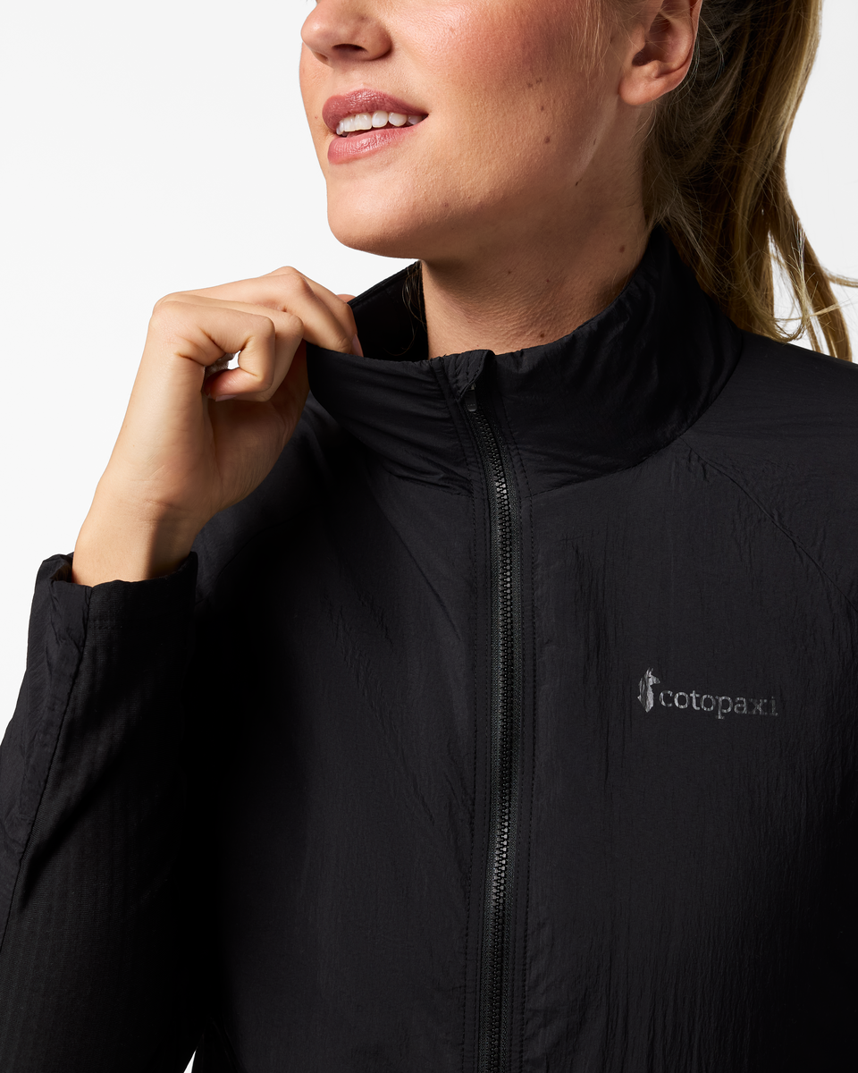 Pacaya 2.0 Insulated Jacket, Cotopaxi Black, Model Ellen