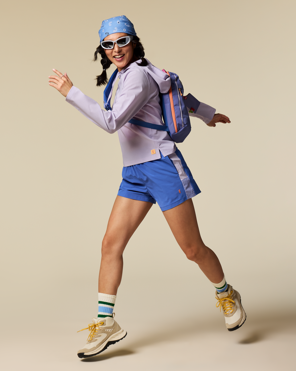 Pulso Tech Hoodie - Women's, Moonbeam, Model Tiff