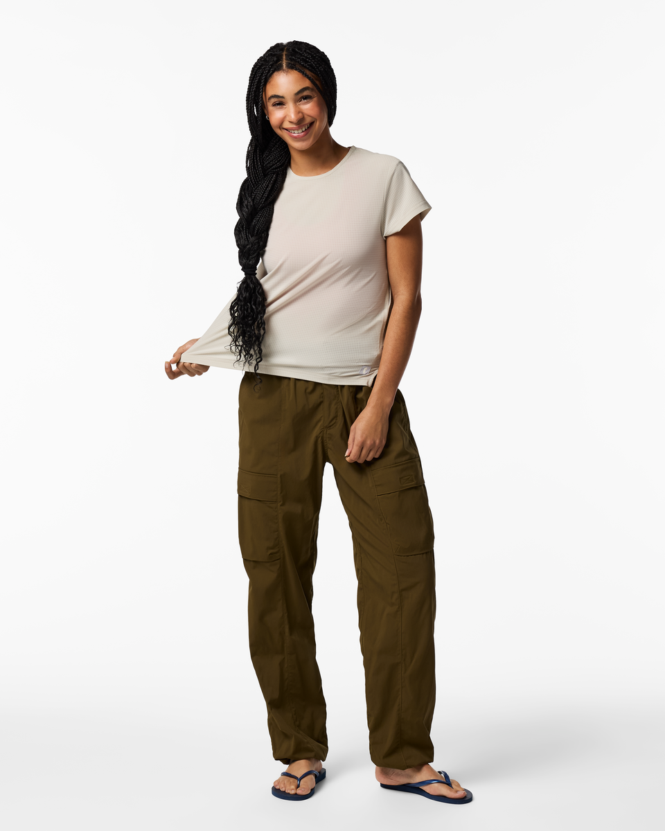 Pulso Tech T-Shirt - Women's, Mineral, Model Kalu