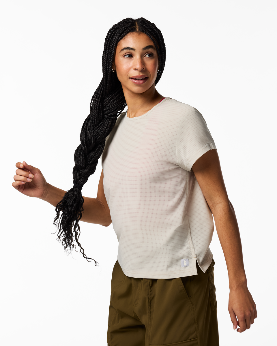 Pulso Tech T-Shirt - Women's, Mineral, Model Kalu