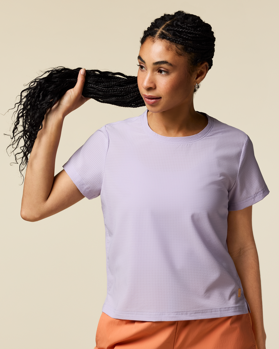 Pulso Tech T-Shirt - Women's, Moonbeam, Model Kalu