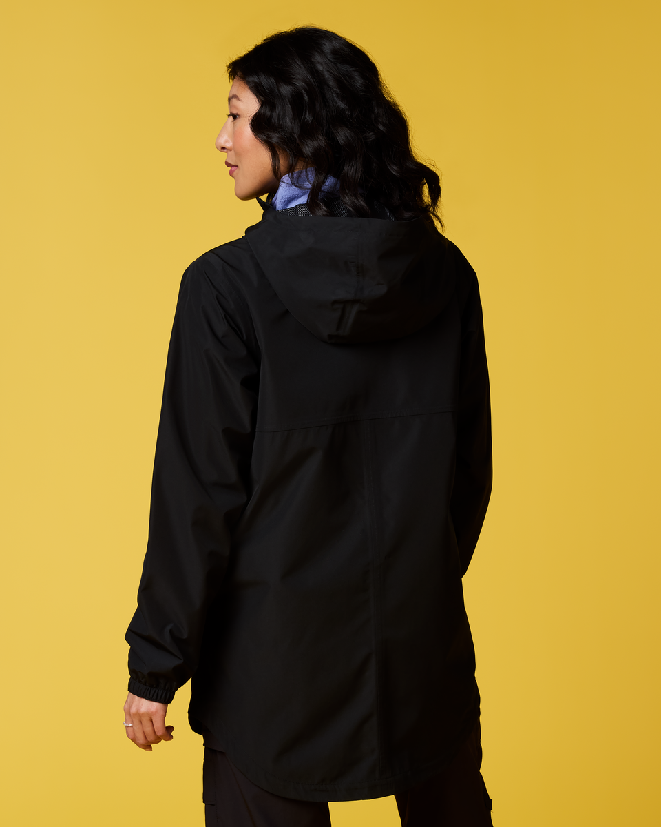 Rayu Rain Parka - Women's, Cotopaxi Black, Model Tiff
